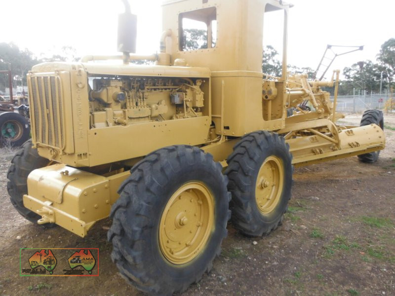 Cat 12 Road Grader (REDUCED) - photo 5