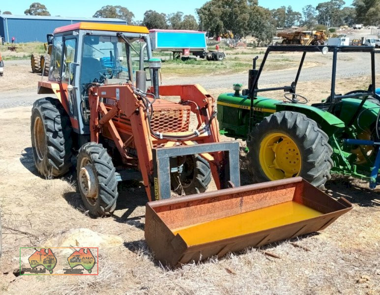Kubota M5950DT FEL Tractor - photo 3