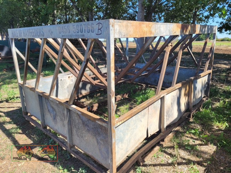 Bale-up Hay Feeder "B" - photo 2