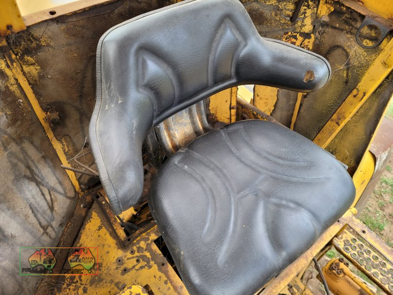 MF-22 Hanomag Industrial Loader (REDUCED) - photo 5