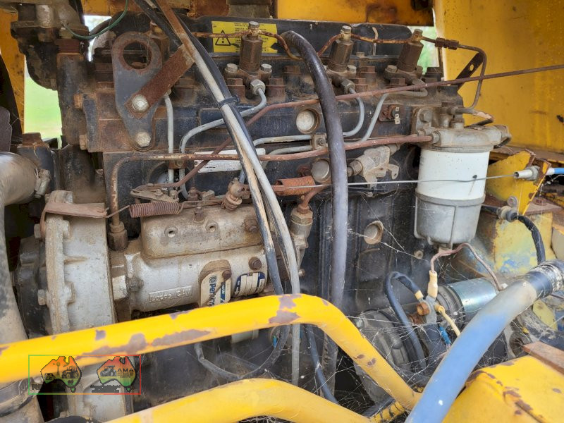MF-22 Hanomag Industrial Loader (REDUCED) - photo 8