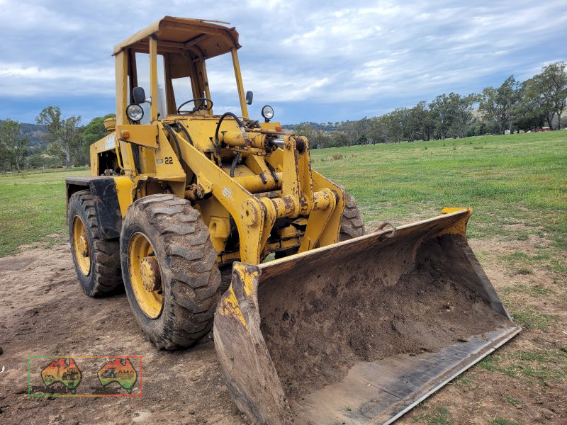 MF-22 Hanomag Industrial Loader (REDUCED) - photo 2