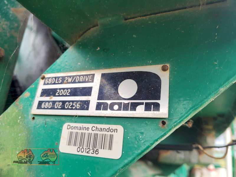2002 Nairn 680LS Grape Harvester - photo 10