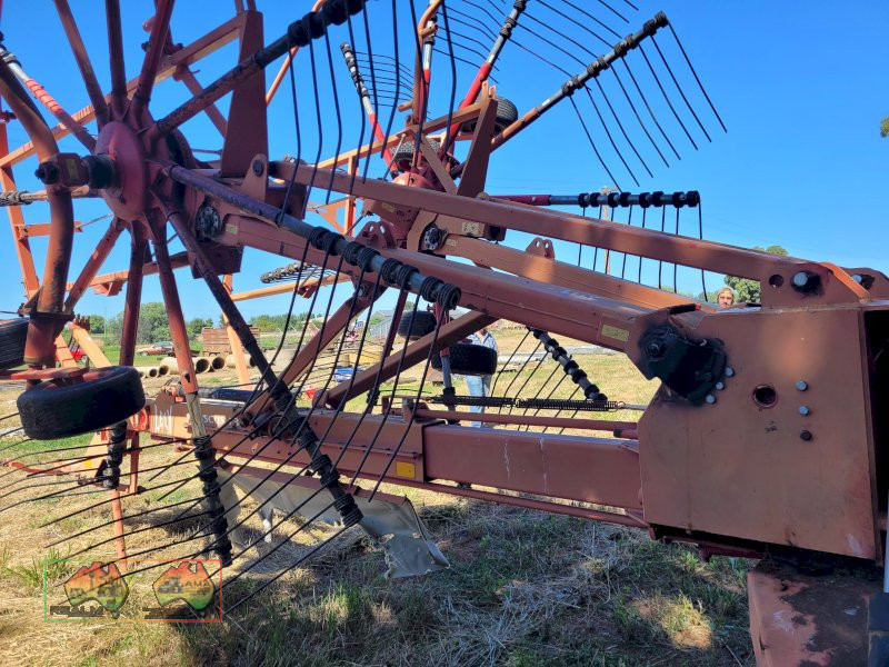 2002 Lely Hibiscus 735 Vario Hay Rake - photo 10