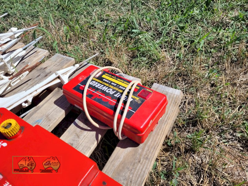 Speedrite SM1200 Mains Fence Energiser - photo 2