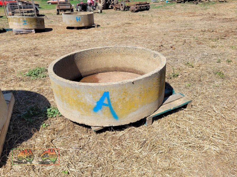 4ft Stock Circle Water Trough "A"