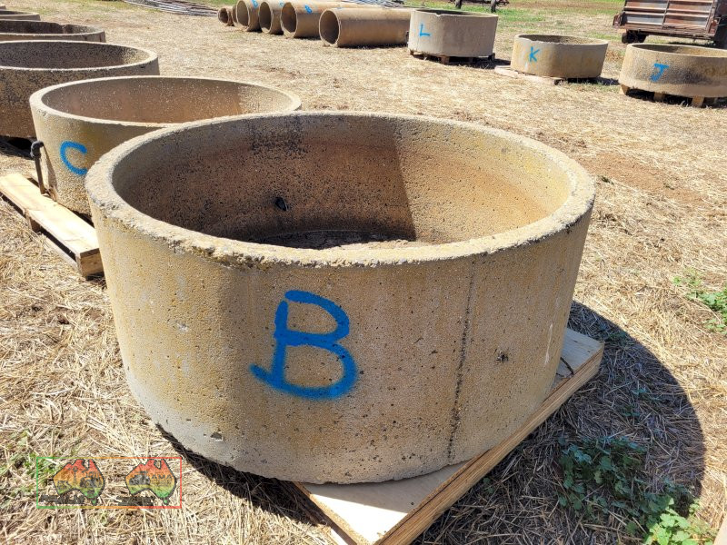 4ft Stock Circle Water Trough "B"