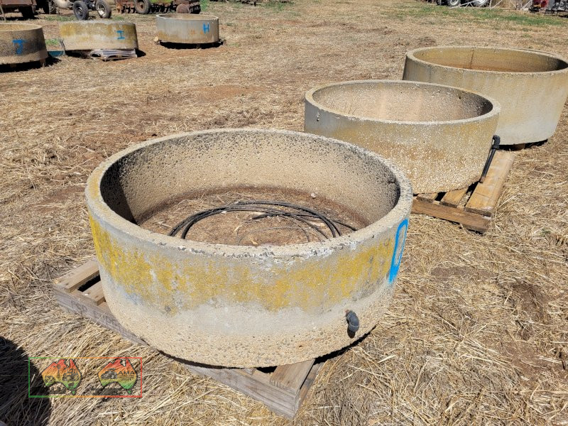 4ft Stock Circle Water Trough "D" - photo 2
