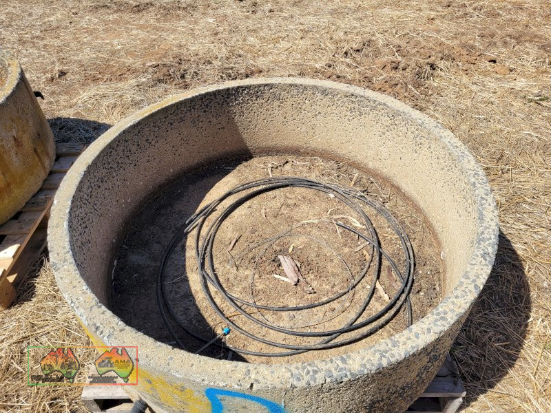 4ft Stock Circle Water Trough "D" - photo 3