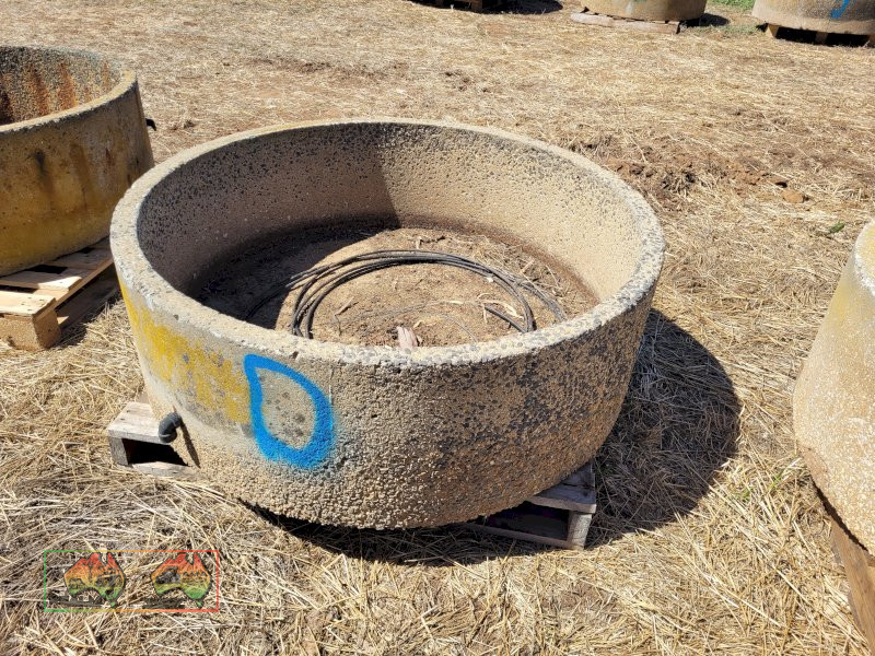 4ft Stock Circle Water Trough "D"