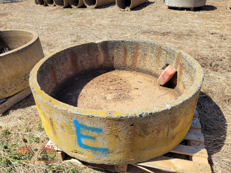4ft Stock Circle Water Trough "E"