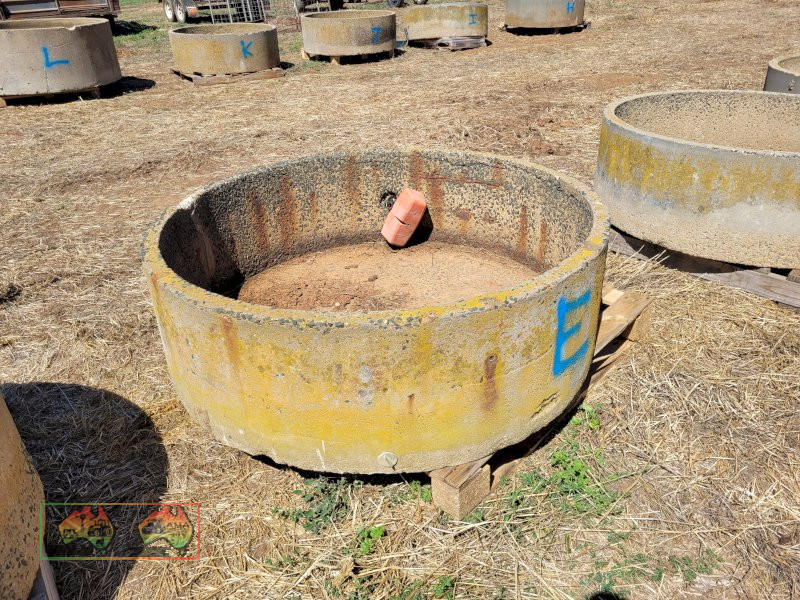 4ft Stock Circle Water Trough "E" - photo 3