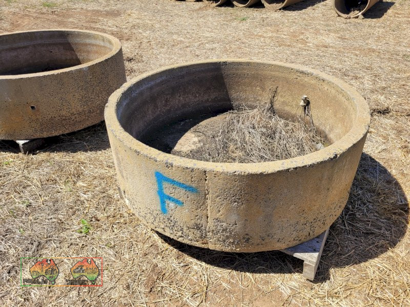 4ft Stock Circle Water Trough "F"