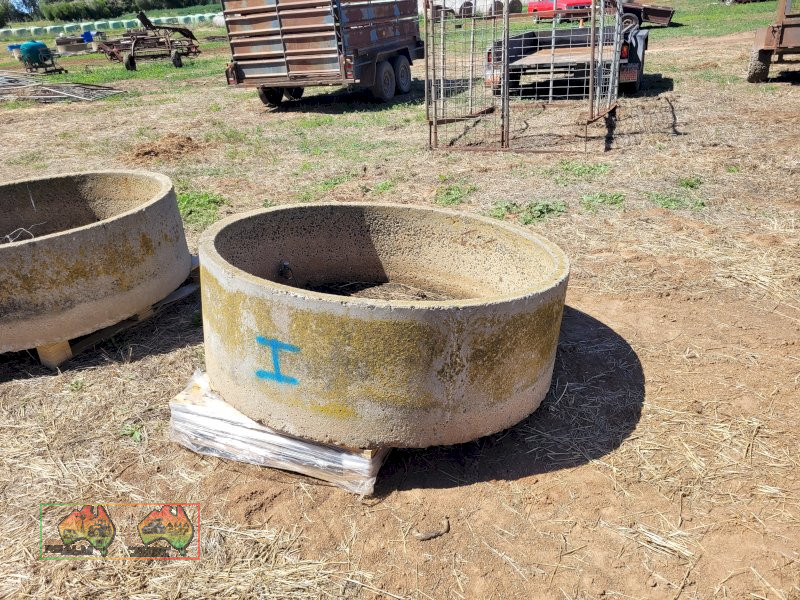 4ft Stock Circle Water Trough "I"