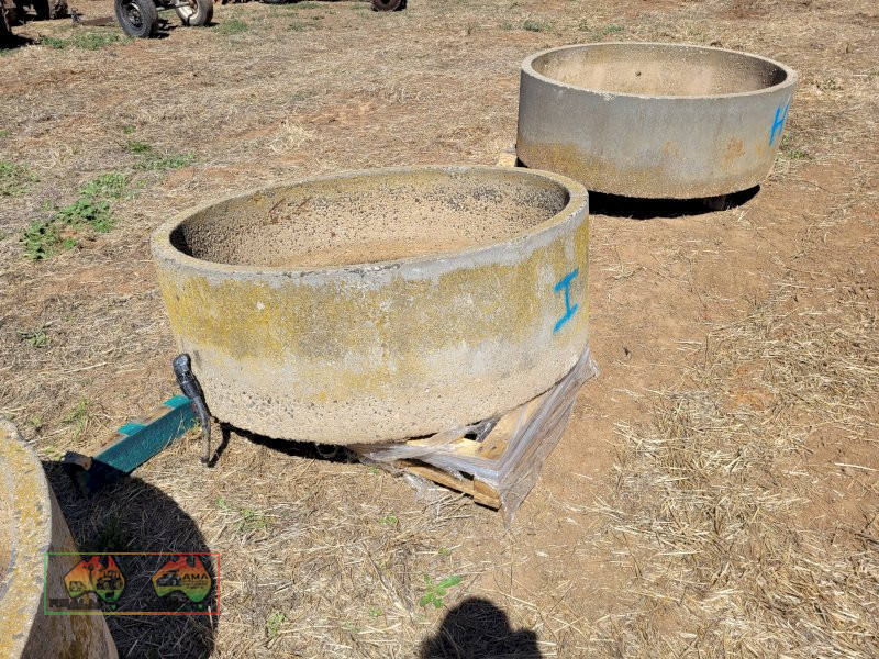 4ft Stock Circle Water Trough "I" - photo 3