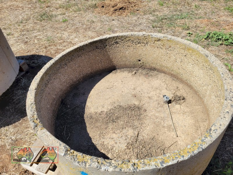 4ft Stock Circle Water Trough "K" - photo 2