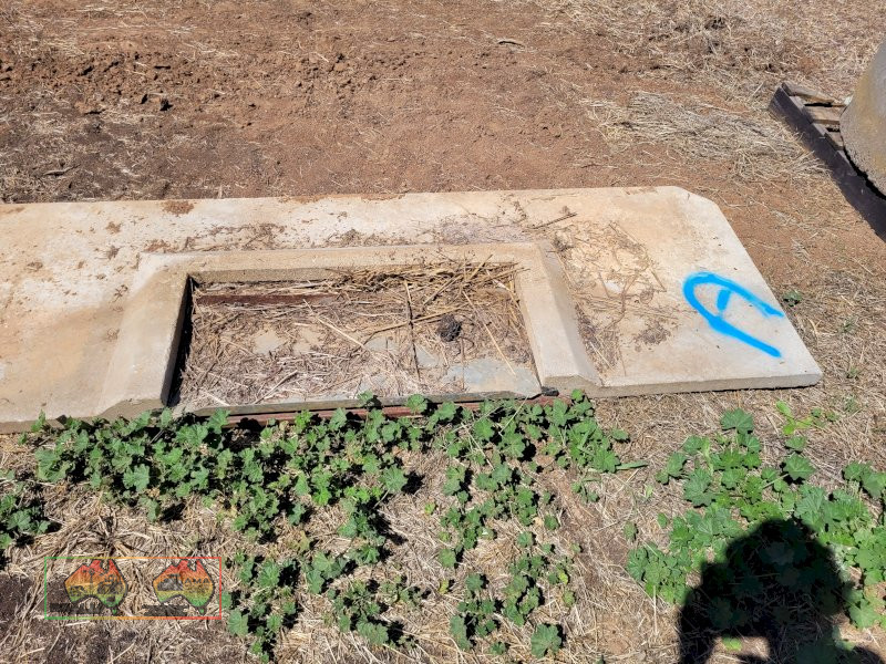 Bortone Concrete Outlet "A" (900 x 400 Opening) - photo 2