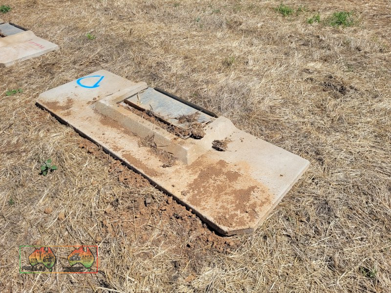 Bortone Concrete Outlet "D" (900 x 400 Opening) - photo 2