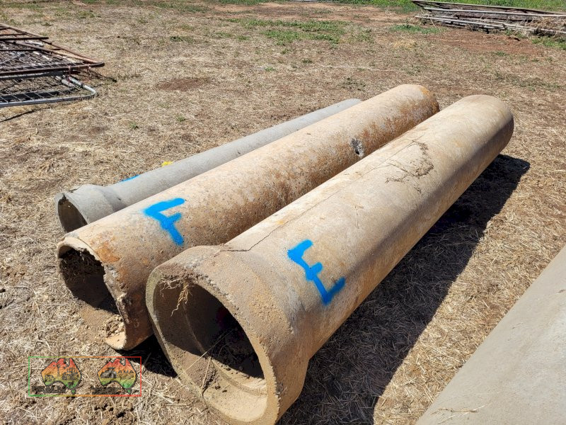 2x Concrete Pipes "E&F" (8ft x 15")