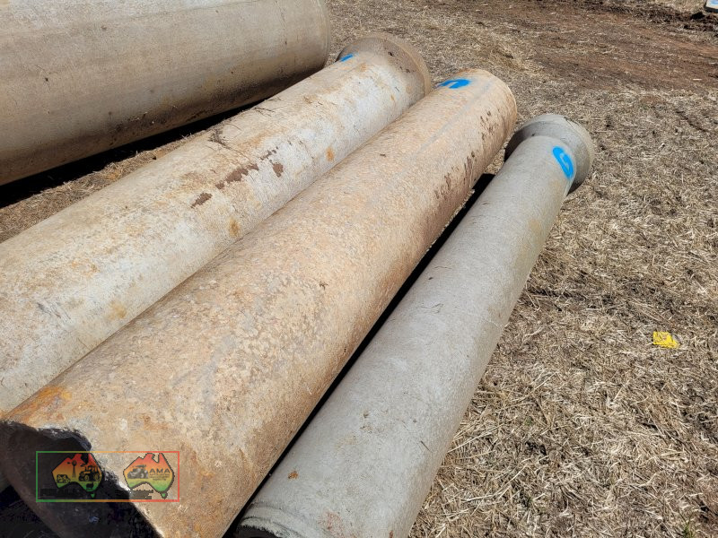 2x Concrete Pipes "F" (8ft x 15")