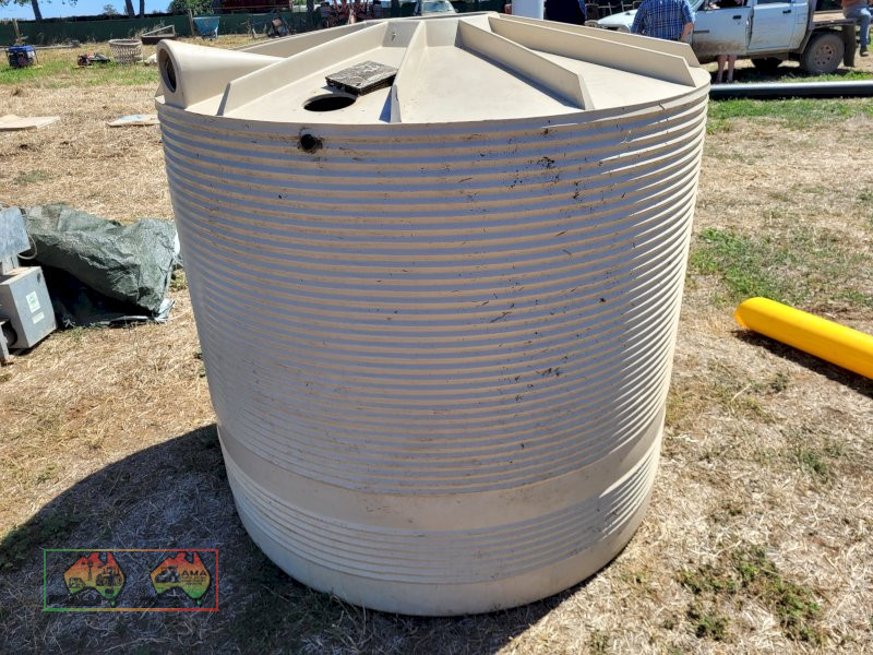2,000 Ltr Poly Tank
