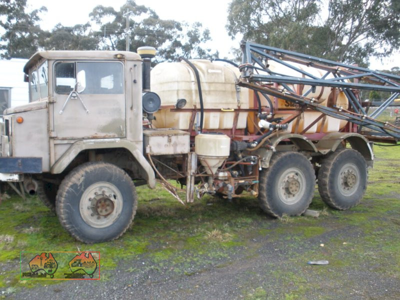 International 6x6 Spray truck - photo 3