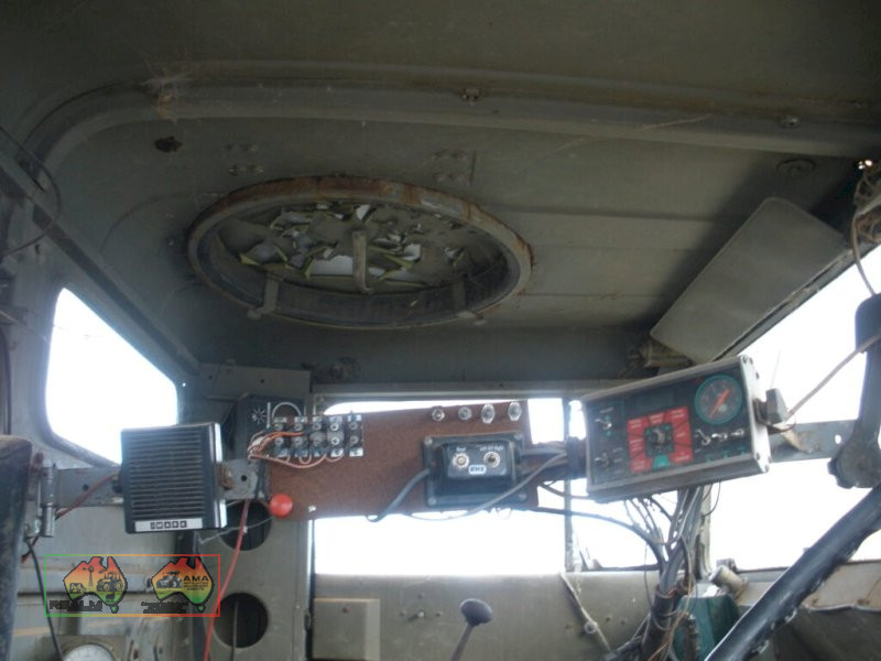 International 6x6 Spray truck - photo 6