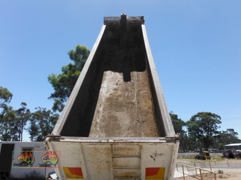2004 Nem Tri-axle Steel Tipper - photo 11
