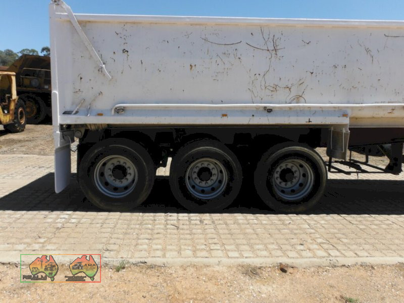 2004 Nem Tri-axle Steel Tipper - photo 5