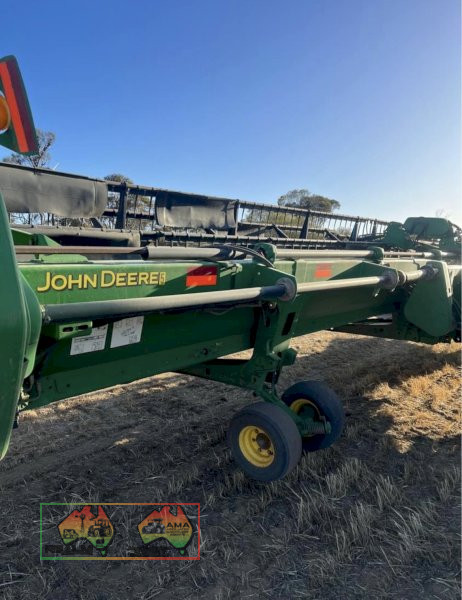 John Deere Header - 2010  model 9770 STS with 640D  front - photo 8