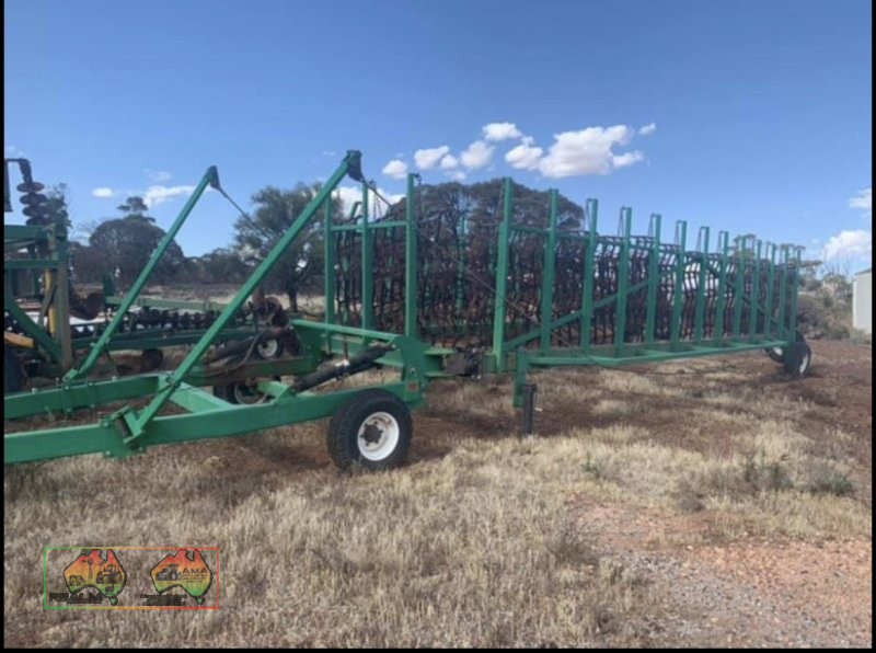 K-Line , 2581 hydraulic harrow bar 81ft