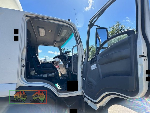 Isuzu Curtin sider - 2008 Model - ( Truck is located in Ballarat Victoria ) - photo 2
