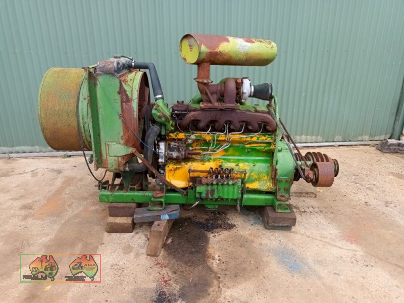 John Deere 6329 TZ02 Engine
