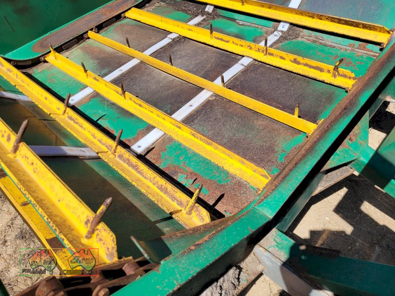Scorpion Bale Feedout Wagon - photo 6