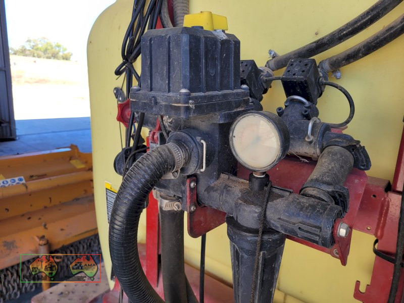 3pl Hardi, 1,100 Ltr Boom Sprayer - photo 12