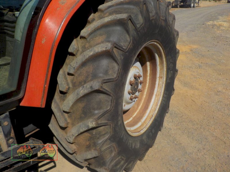 Massey Ferguson 4245 Tractor - photo 8