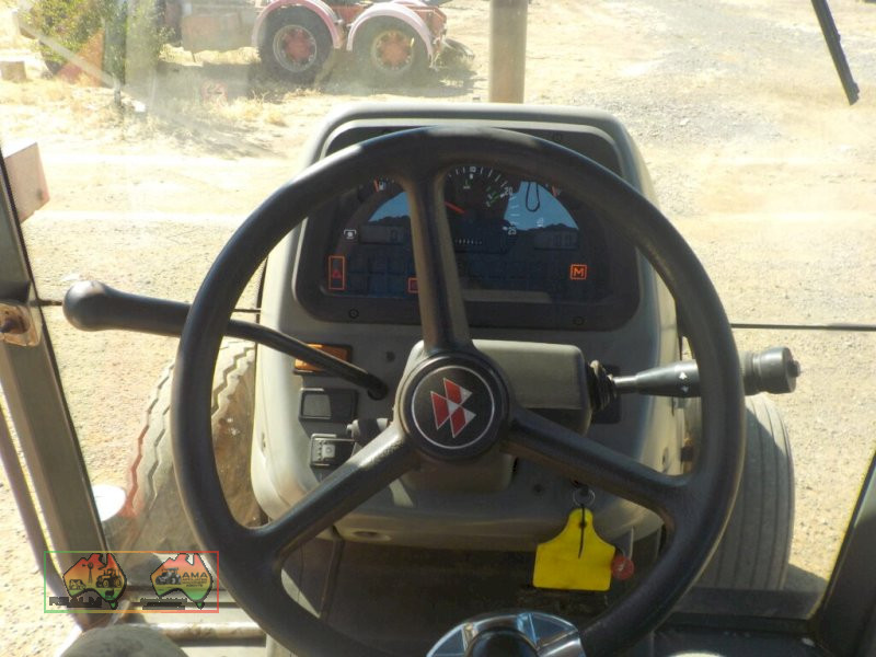 Massey Ferguson 4245 Tractor - photo 5