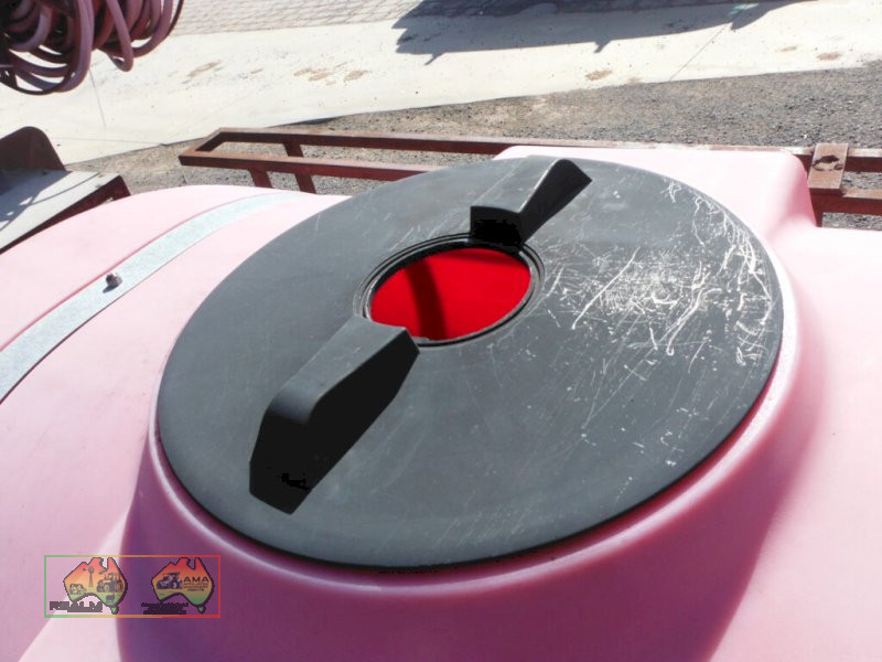 Silvan Trailing Sprayer / Fire Trailer - photo 8