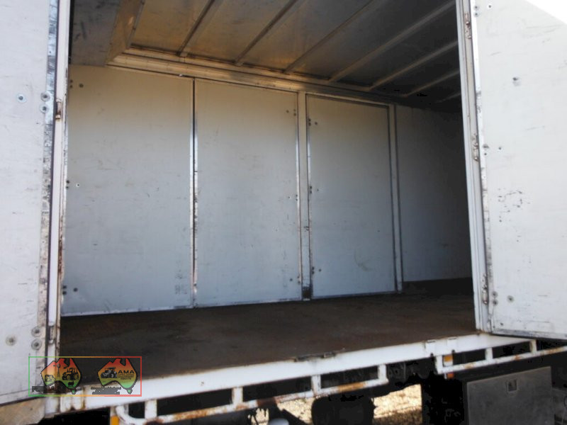 Mercedes Atego 2328 Pantec Fridge Van (PRICE REDUCED) - photo 7