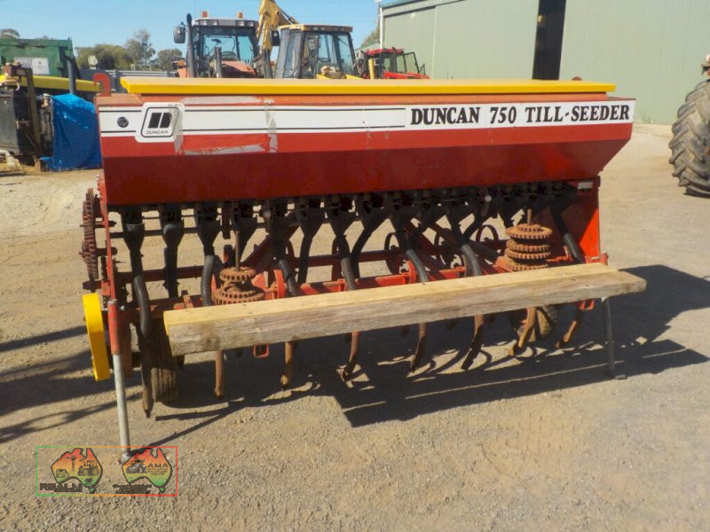Duncan 750 3PL Seeder
