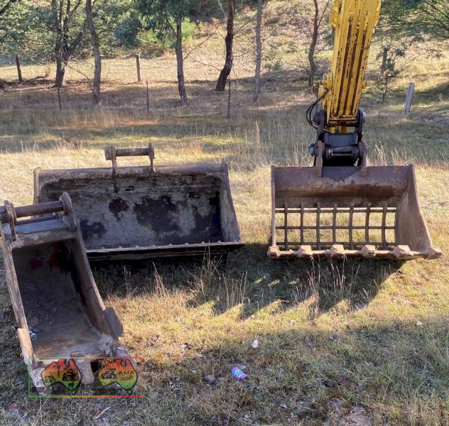 2015 Komatsu PC200/8(LC) ~ 20 Ton Excavator (REDUCED PRICE) - photo 11