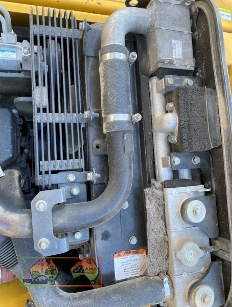 2015 Komatsu PC200/8(LC) ~ 20 Ton Excavator (REDUCED PRICE) - photo 8