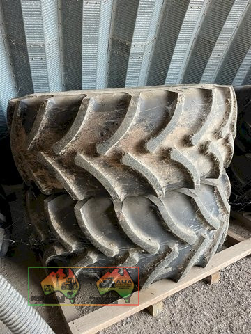John Deere 8320R - photo 5