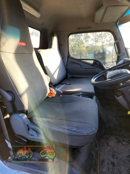 2015 Fuso Canter 615 Tip Truck - photo 8
