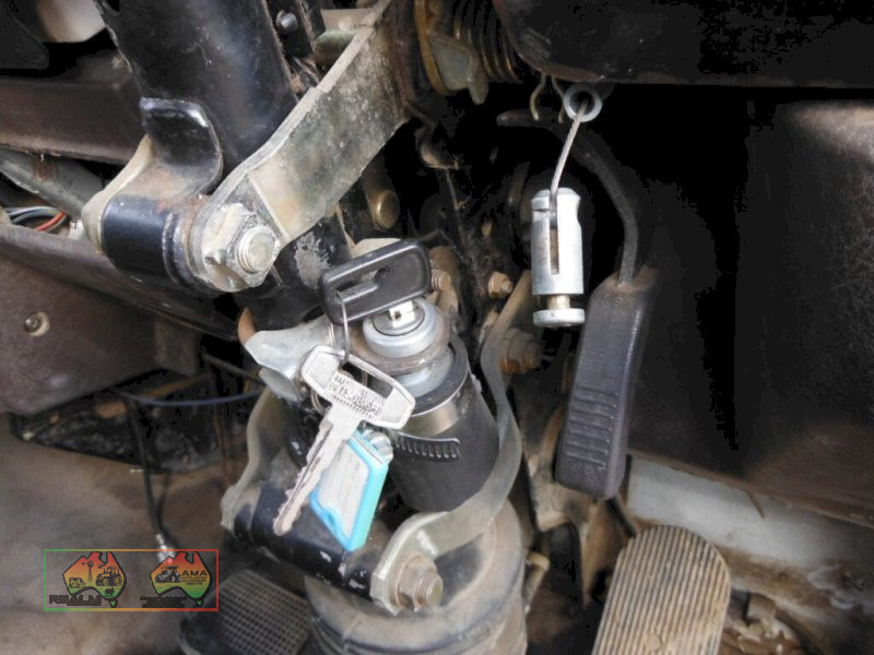 1990 Mitsubishi FK-415 Tipping Tray Truck - photo 12