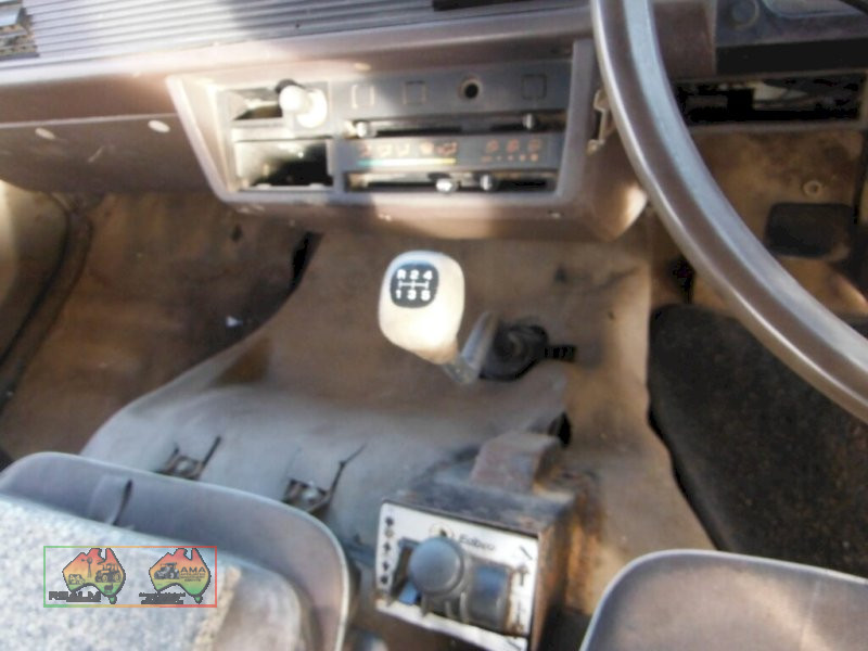 1990 Mitsubishi FK-415 Tipping Tray Truck - photo 15