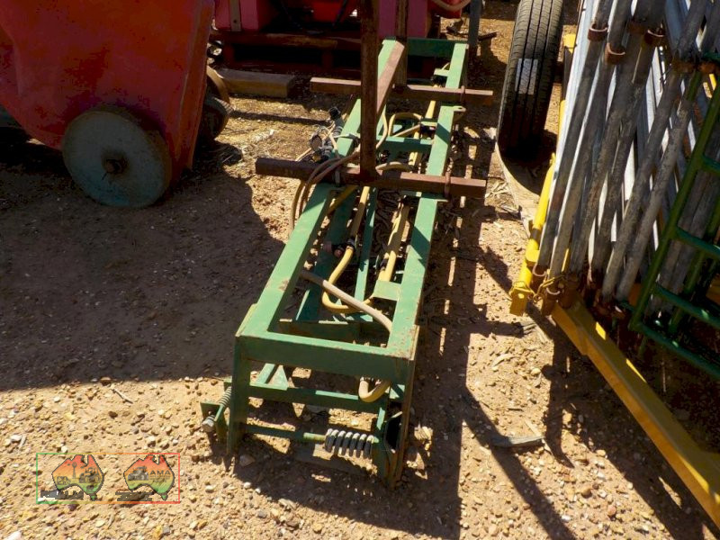 Hardi 2000 Tray Mount Boom Spray - photo 5