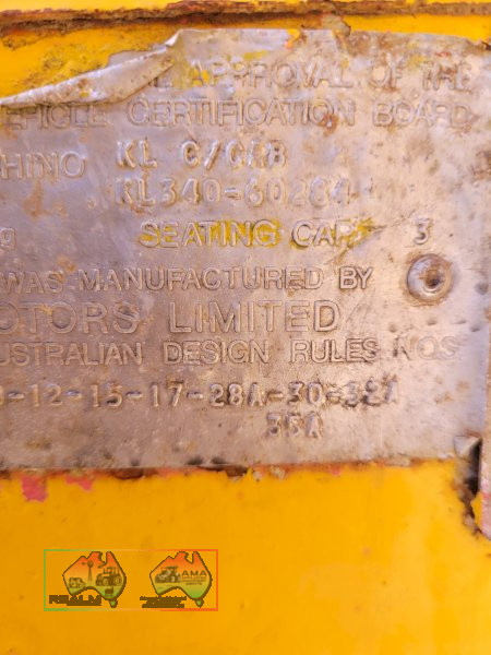 1980 Hino Water Truck - photo 14