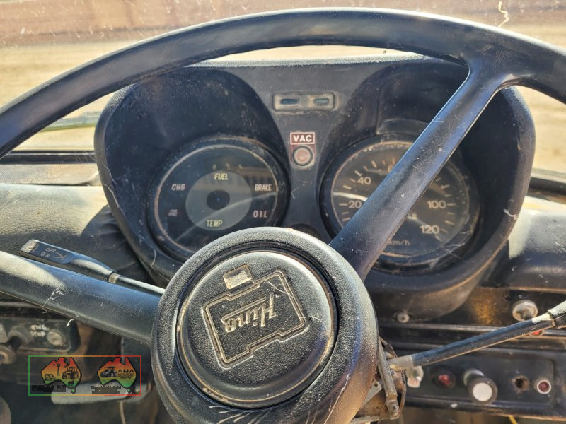 1980 Hino Water Truck - photo 9