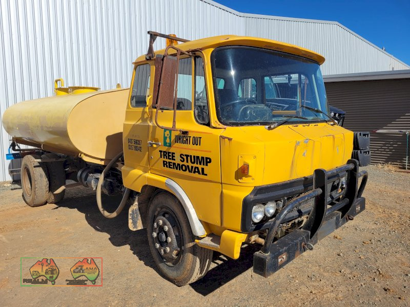 1980 Hino Water Truck